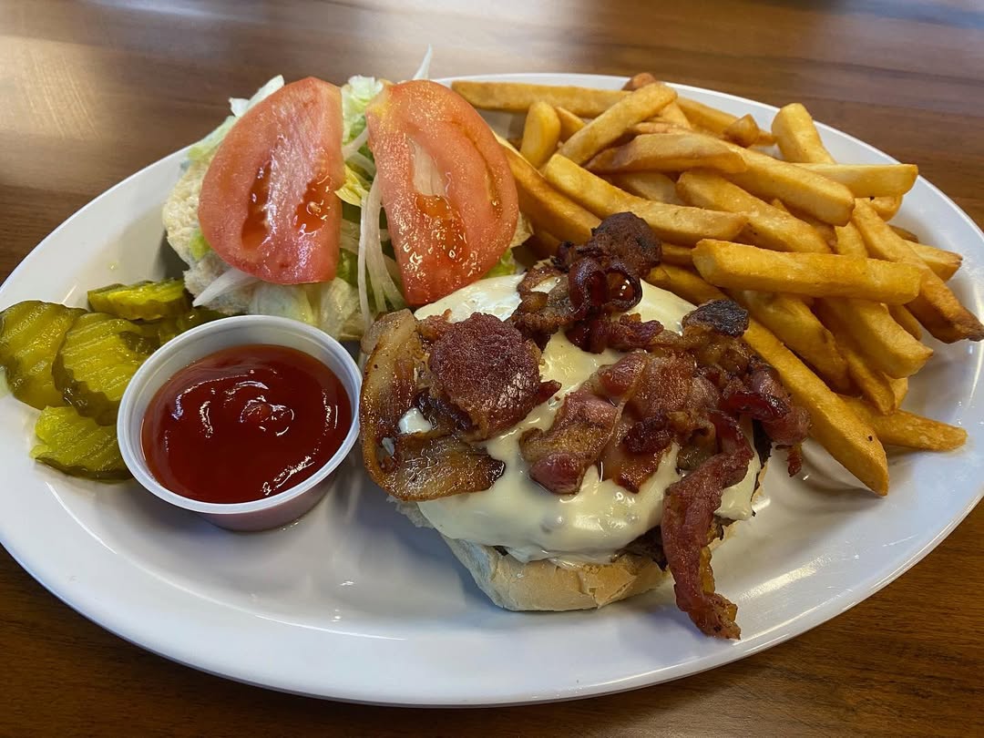 "Bacon Cheeseburger"